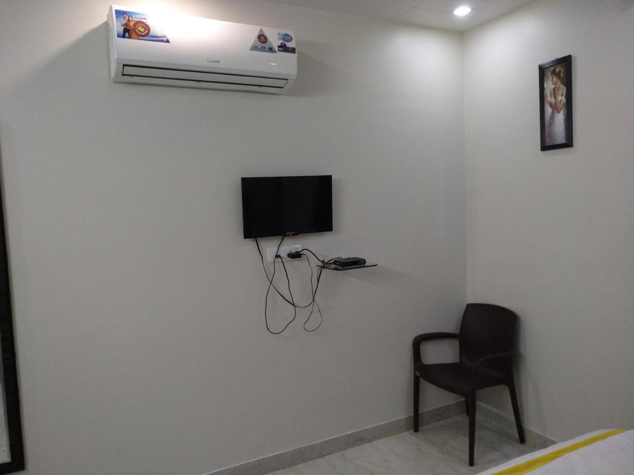 Dhaulpur Hotel Rb Palace מראה חיצוני תמונה