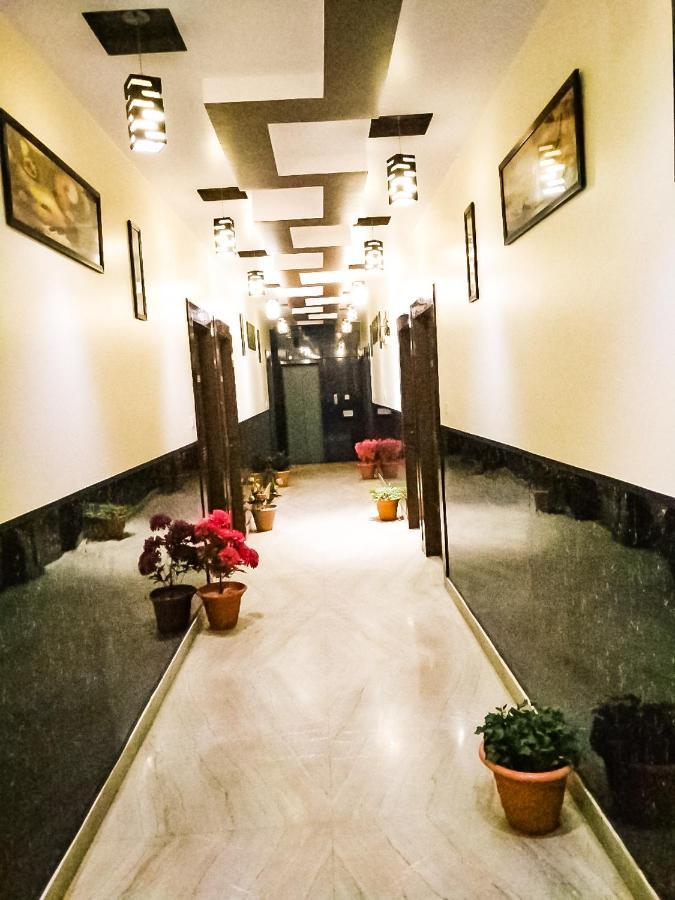 Dhaulpur Hotel Rb Palace מראה חיצוני תמונה