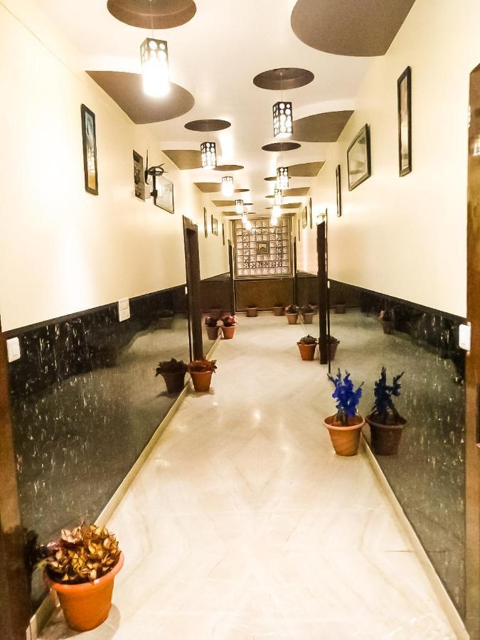 Dhaulpur Hotel Rb Palace מראה חיצוני תמונה